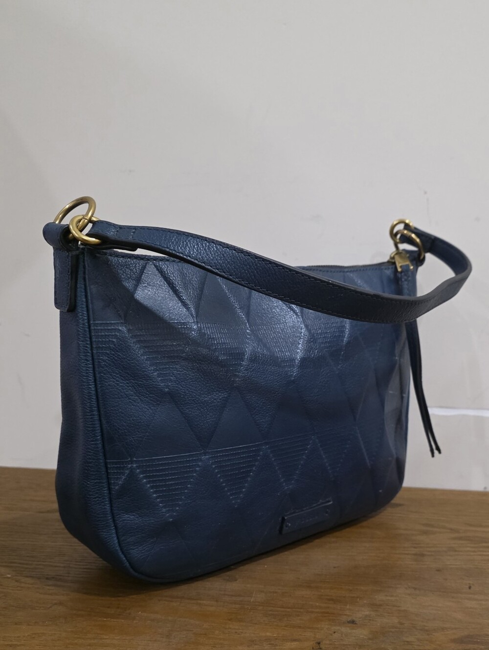 Like new! Fossil Navy Blue Quilted Leather Shoulder Bag